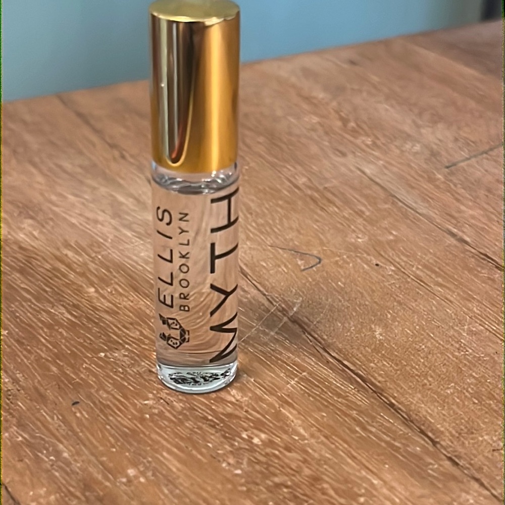 Ellis Brooklyn Myth Fragrance